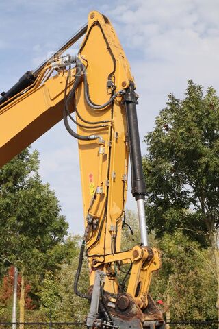 Vikšrinis ekskavatorius Caterpillar 323 07A | ROTOTILT | QUICK COUPLER | BUCKET