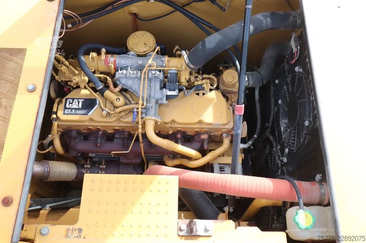 Vikšrinis ekskavatorius Caterpillar 323 07A | ROTOTILT | QUICK COUPLER | BUCKET