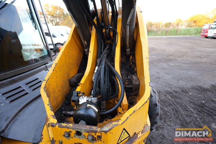 Loader Ahlmann AZ 95 35/kmu snelwissel 3 aanbouwdelen NL machine