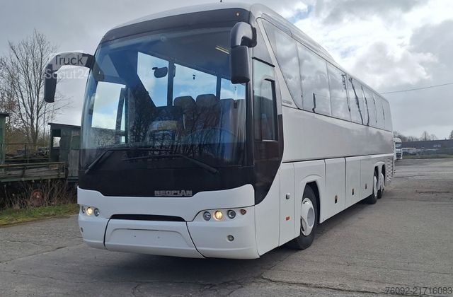 Reisebus NEOPLAN P22 Tourliner 2216/3 SHDL (59 Sitz*Schalt*EEV)