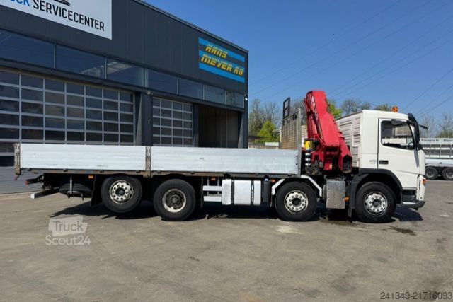 Jeřáb na nákladním automobilu VOLVO FM-400 8x2 HMF2820-6