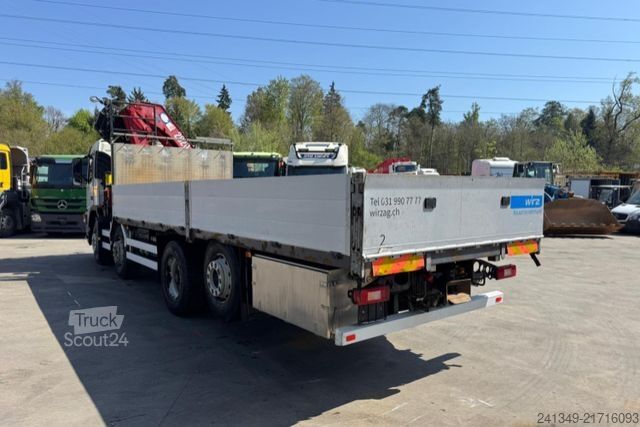 Jeřáb na nákladním automobilu VOLVO FM-400 8x2 HMF2820-6