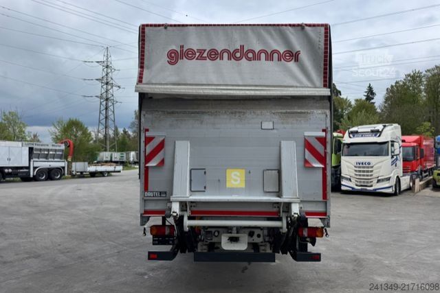 Camión plataforma con toldo MAN TGM 15.340 4x2