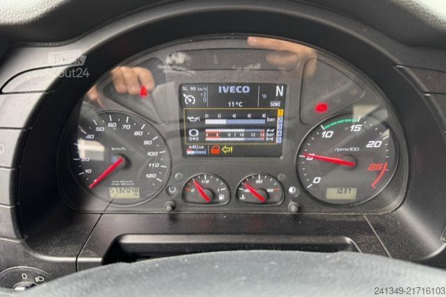 Platós teherautó ponyvával IVECO 420 Stralis 4x2