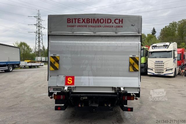 Camión plataforma con toldo MAN TGL 12.240 4x2 ADR