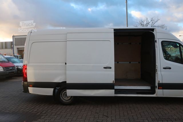 Højt tag varevogn MERCEDES-BENZ Sprinter 319CDI 1. Hand / Kamera / MAXI /FN:153