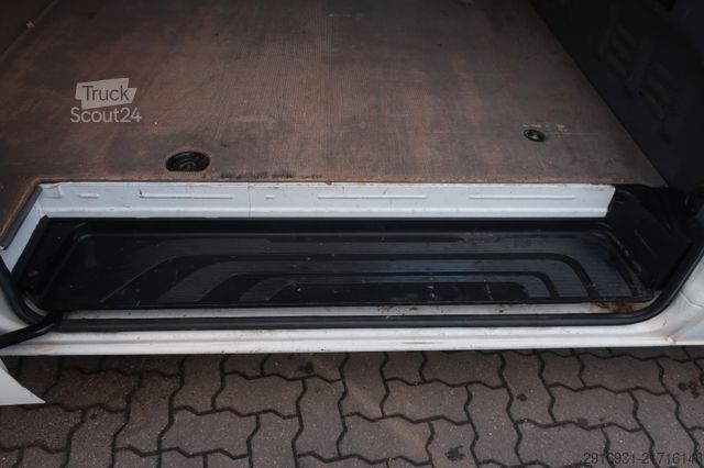 Højt tag varevogn MERCEDES-BENZ Sprinter 319CDI 1. Hand / Kamera / MAXI /FN:153