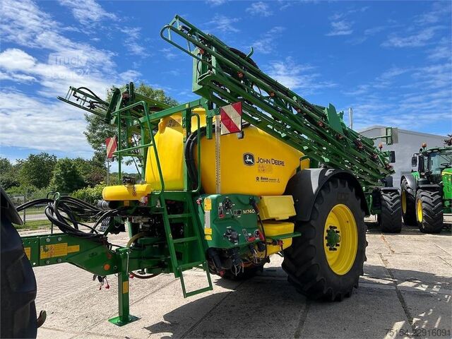 Szántóföldi permetezőgép John Deere M740i 27/18m Gestänge