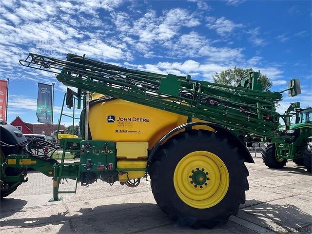Szántóföldi permetezőgép John Deere M740i 27/18m Gestänge