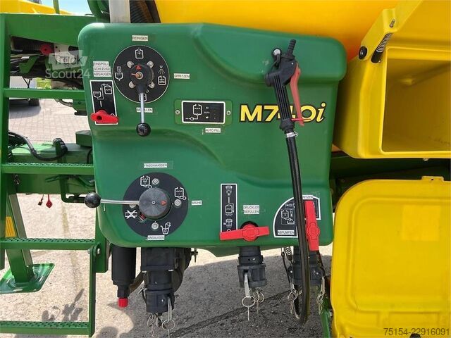 Szántóföldi permetezőgép John Deere M740i 27/18m Gestänge