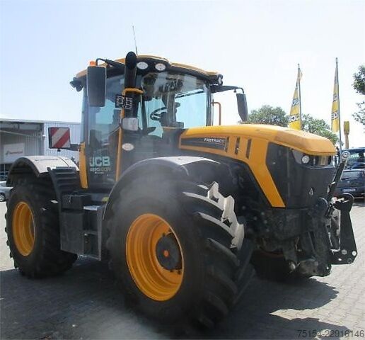 Traktor JCB 4220 iCon