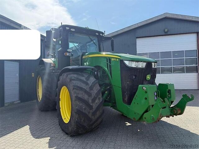  John Deere 8370R