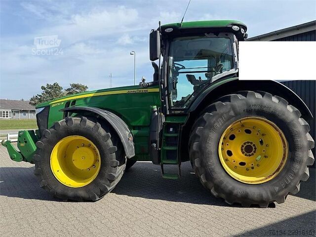  John Deere 8370R