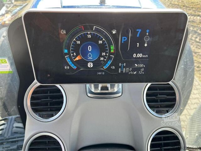  New Holland T8.435