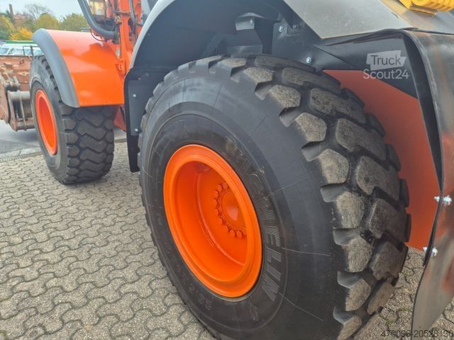 Ładowarka kołowa HITACHI ZW 150*Hochkipp*Klima*Radladerwaage*