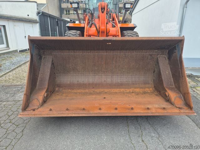 Tekerlekli yükleyici HITACHI ZW 150*Hochkipp*Klima*Radladerwaage*