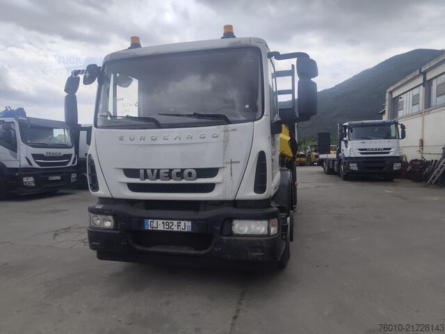 Camion con gru Iveco EuroCargo 180E25K