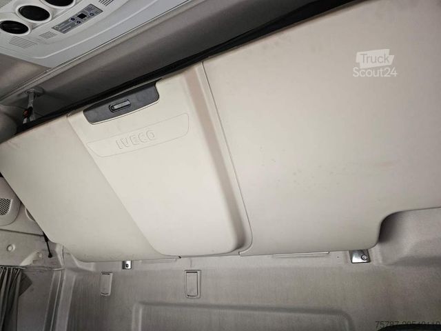 Standart çekici ünitesi IVECO 460 Stralis Hi Way, Retarder, durchrepariert,CNG