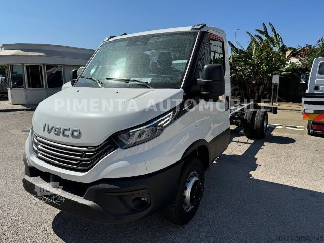 Châssis de fourgon IVECO Daily 50C18A8P CHASSIS AUT LUFTFE KLIMA LED TEMP