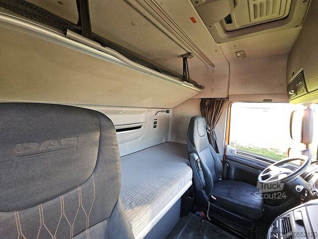 Standaard trekker DAF XF 450 SPACECAB 2X TANK