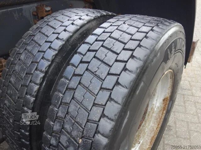 Schwerlast Scania P420 6x4 steelsprings