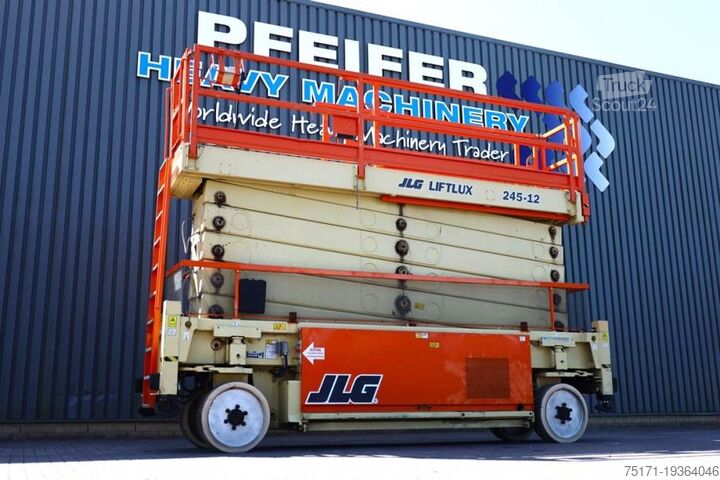 Schaarlift JLG SL245-12 Diesel, 4x4x4 Drive, 26.5m Working Height