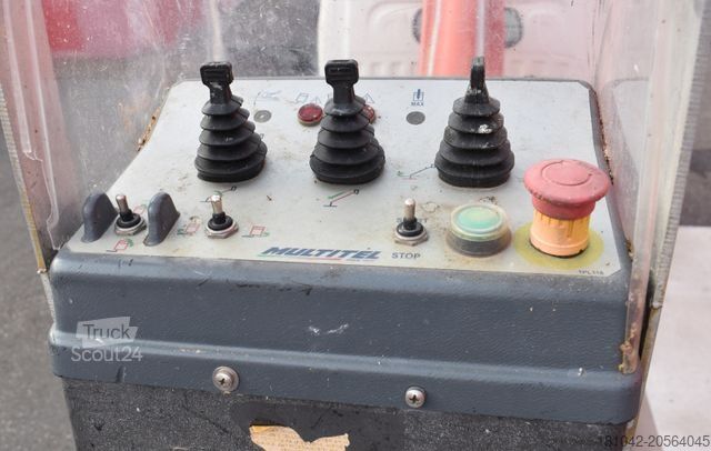 Camião plataforma de trabalho Multitel MT202