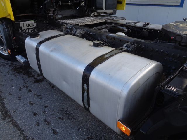 Véhicule tracteur volume VOLVO FH460 LLS Low-Liner 2 x Tank