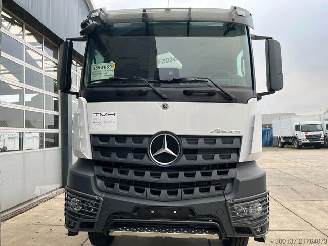 Chassis met cabine Mercedes-Benz Arocs 4045 6x4 Chassis Cabin