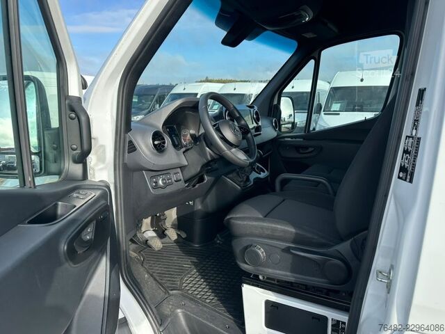 Duba panelată MERCEDES-BENZ Sprinter 317 CDI KOFFER/LBW/4325/NAVI/MBUX/LED/T