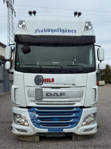 Véhicule tracteur volume DAF XF 460 FT LOWLINER