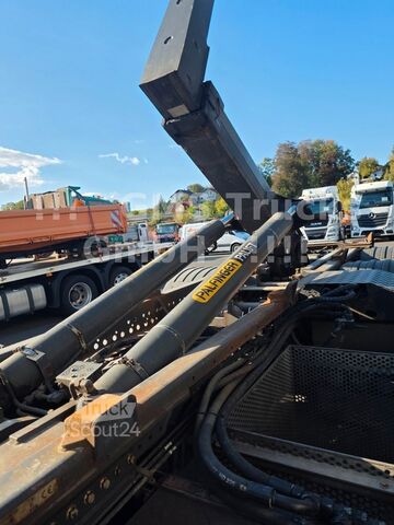 Крюковой мусоровоз SCANIA R500 V8 / Manual / TOP ZUSTAND / German