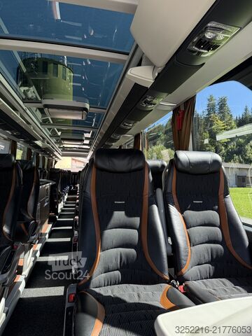 Tur otobüsü Setra 516 HDH