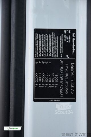 Standart çekici ünitesi MERCEDES-BENZ Actros 5 1845 BigSpace