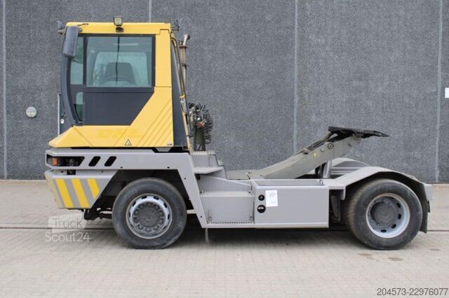 Терминальный трактор Terberg RT222