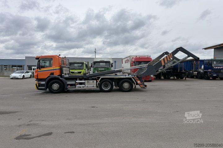 Autocamion basculant Scania P360 LB 6x2 Gigant / Swiss-Vehicle