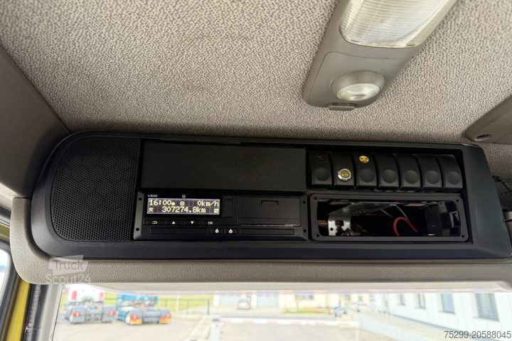 Camión volquete DAF CF65.250 4x2 Gigant / Swiss-Vehicle