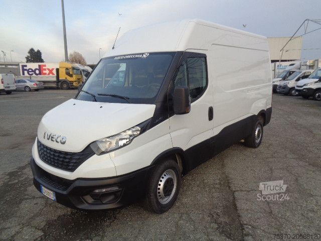 Furgão de painéis IVECO DAILY 35S12 V
