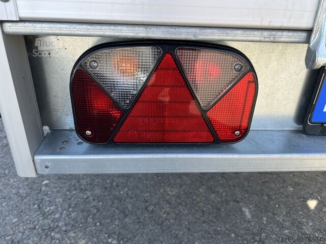 Przyczepa skrzyniowa Böckmann TL-AL 2513/135 Stkl Plane Kastenanhänger gebrems