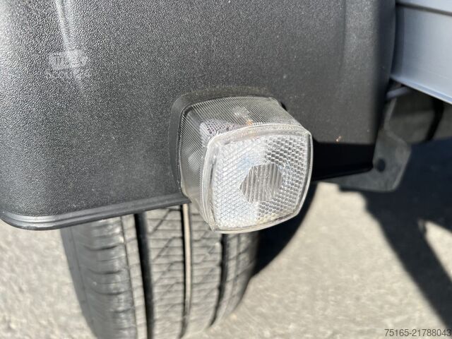 Przyczepa skrzyniowa Böckmann TL-AL 2513/135 Stkl Plane Kastenanhänger gebrems