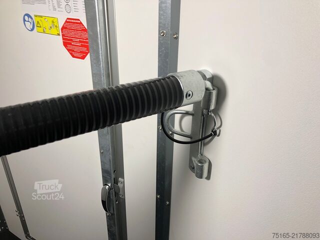 Prikolica za prevoz konj Böckmann Uno Esprit silver black ALB Pferdeanhänger