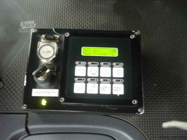 Vuilniswagen Scania P320 6x2-4 Garbage box Zoeller Medium XXL 23m3