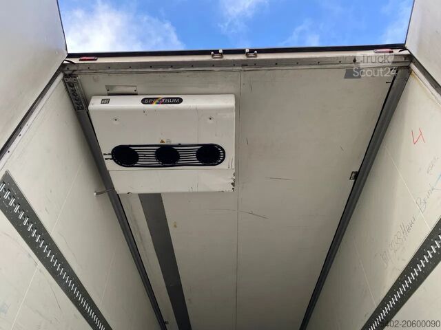 Vežimas šaldytuve ir (arba) šaldytuve Krone SD Frigo MultiTemp / Thermo King SLXe / 1x Lift...