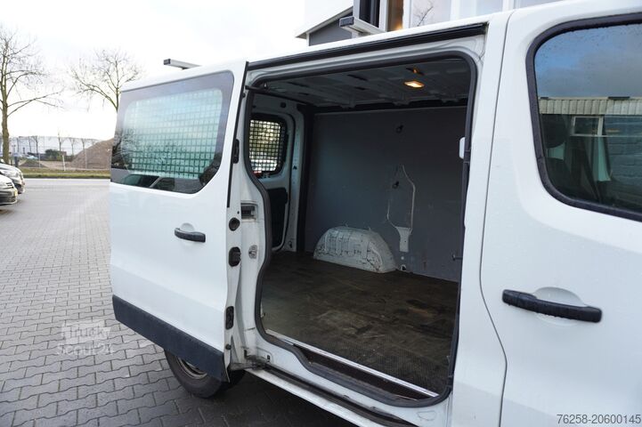 Furgons Renault Trafic 2.0 dCi 120PK EURO 6 - Airco - Navi - Cr...