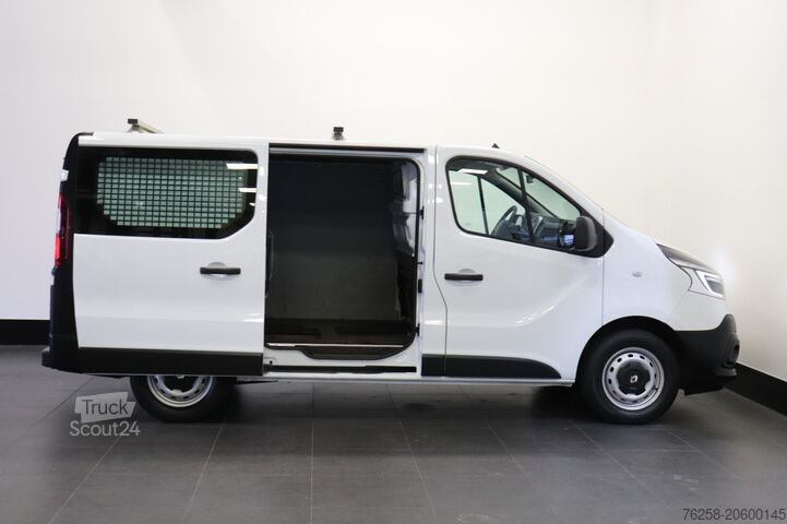 Furgons Renault Trafic 2.0 dCi 120PK EURO 6 - Airco - Navi - Cr...
