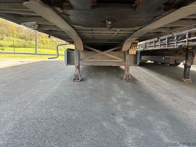 Åpen semitrailer med presenning SCHMITZ CARGOBULL SCS 24L, Liftachse,Palettenkasten