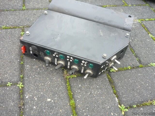 Transport de conteneurs DAF Translift chainlift TL 24.70 Complete with Pump...