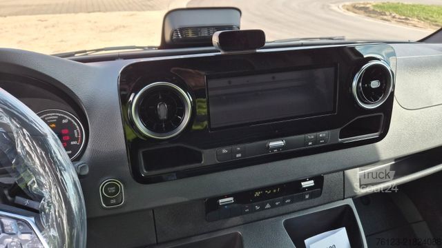 Microbuz MERCEDES-BENZ Sprinter 420 Elektro bis zu 19 Schlafsessel