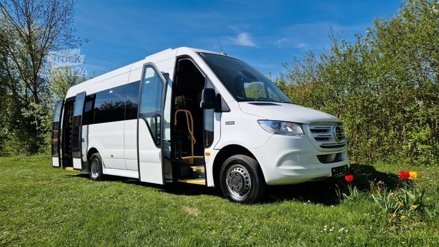 Miniautocarro MERCEDES-BENZ Elektro  Heckniederflur Bestellfahrzeug
