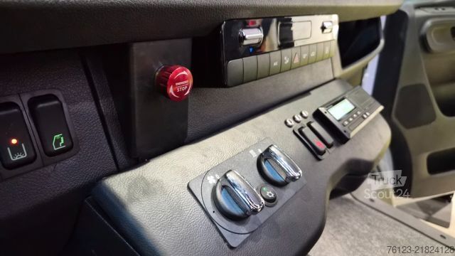 Miniautocarro MERCEDES-BENZ Elektro  Heckniederflur Bestellfahrzeug